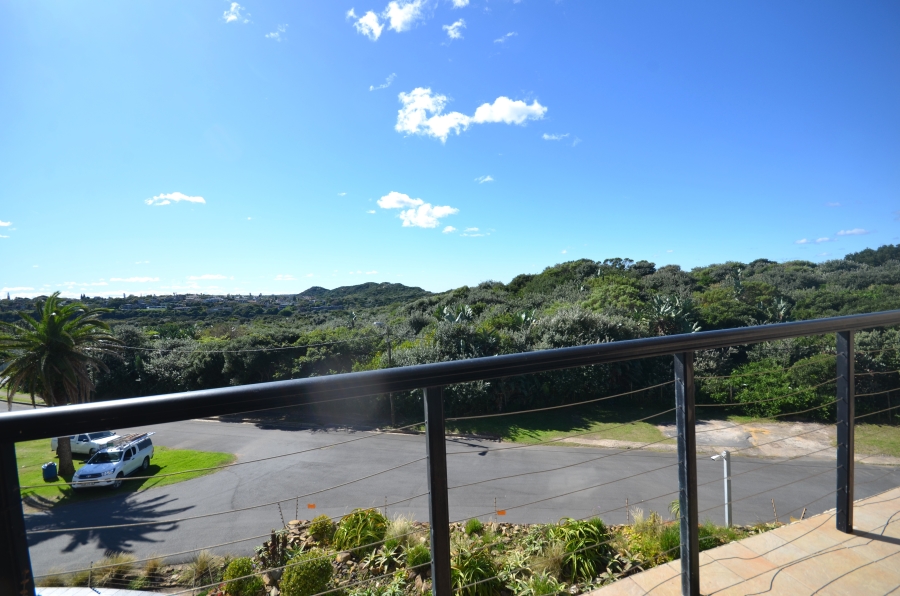 2 Bedroom Property for Sale in Nahoon Beach Eastern Cape